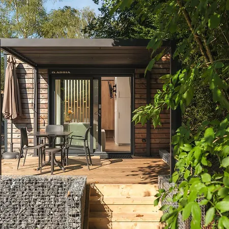 Romantic Tiny House For Two - Walsdorf