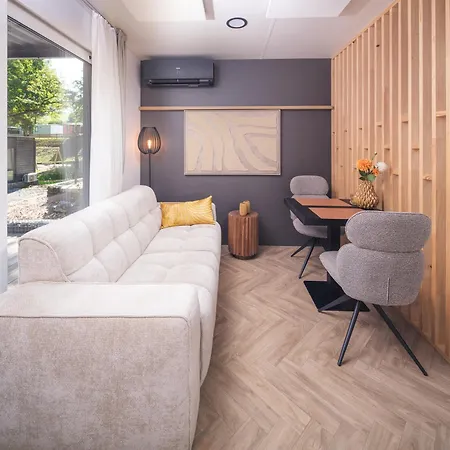 Romantic Tiny House For Two - Walsdorf *