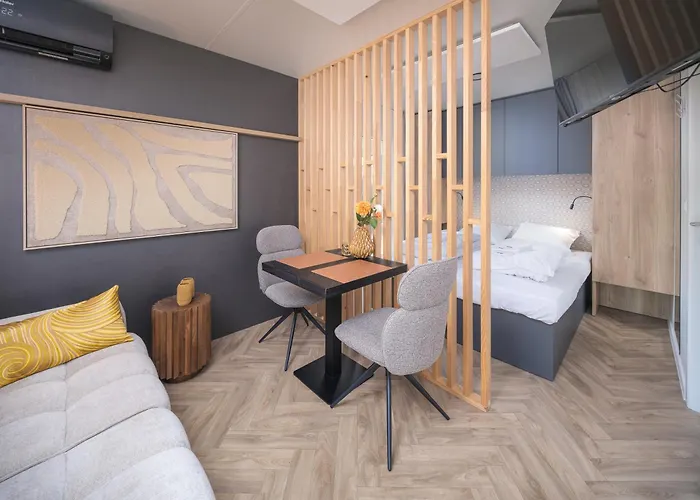 Romantic Tiny House For Two - Walsdorf *