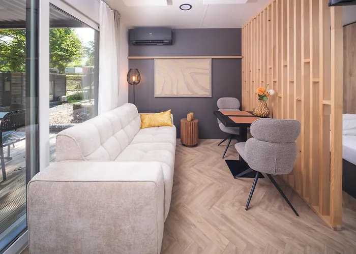 Romantic Tiny House For Two - Walsdorf *